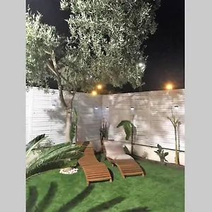 Chill Out Ground Floor Apartm +private Garden+wifi Retamar (Almeria)